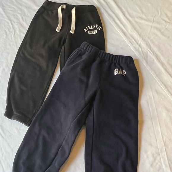 Carter's Other - 2 pairs Toddler 4/5 Sweatpants Bundle